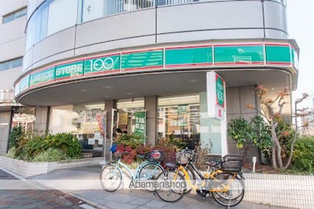 コンビニ　ローソンストア１００江東牡丹一丁目店（コンビニ）まで64m
