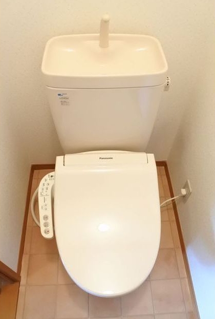 ＪＲ鹿児島本線 春日駅 徒歩4分 2階建 築25年のトイレ写真