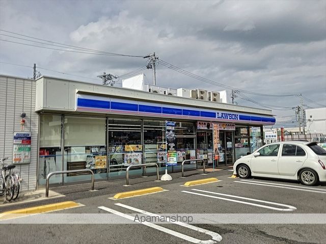 コンビニ　ローソン（コンビニ）まで138m