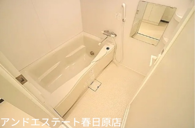 バス・シャワールーム　追炊き機能付き