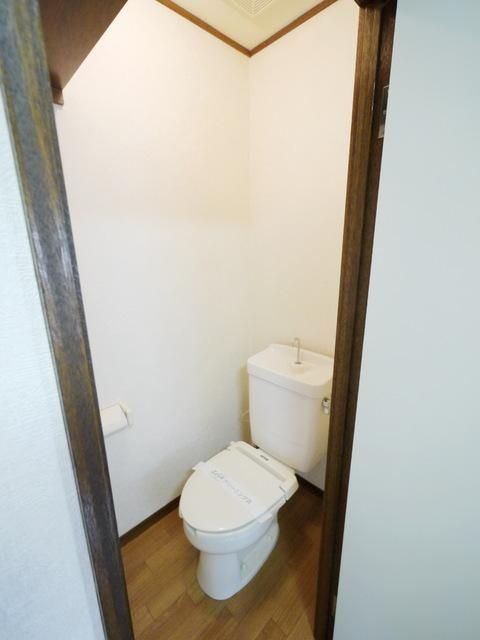 メゾン長栄2 912387のトイレ写真