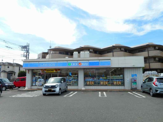 コンビニ　ローソン（コンビニ）まで650m