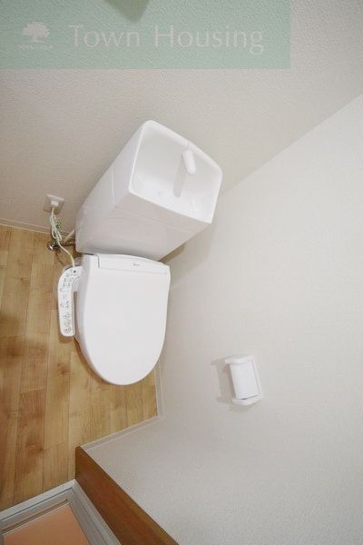 東京メトロ東西線 南行徳駅 徒歩7分 3階建 築6年のトイレ写真