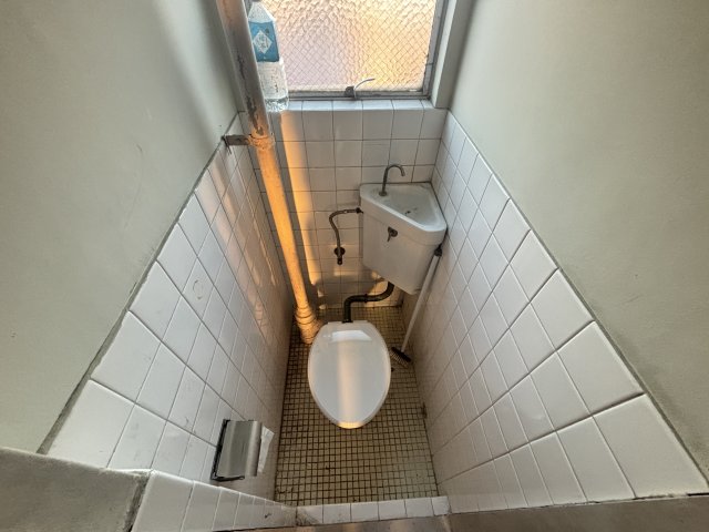 酒井マンションのトイレ写真