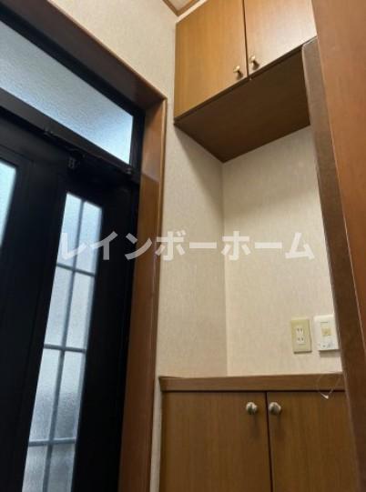 ペットと暮らすふじみ野戸建ての玄関写真