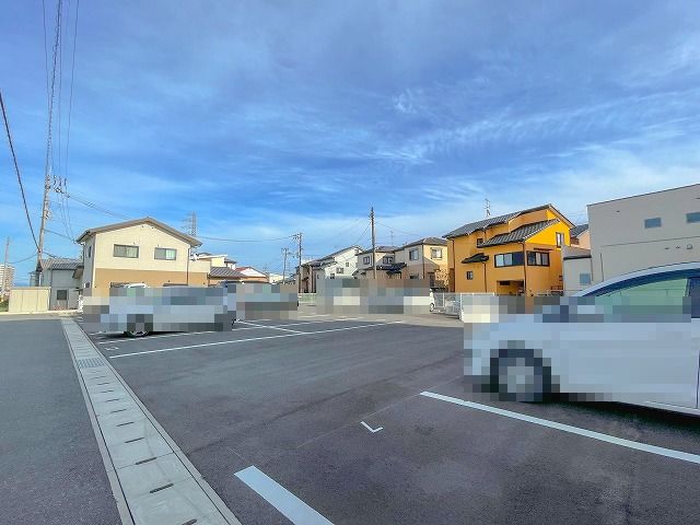 駐車場　駐車場完備です