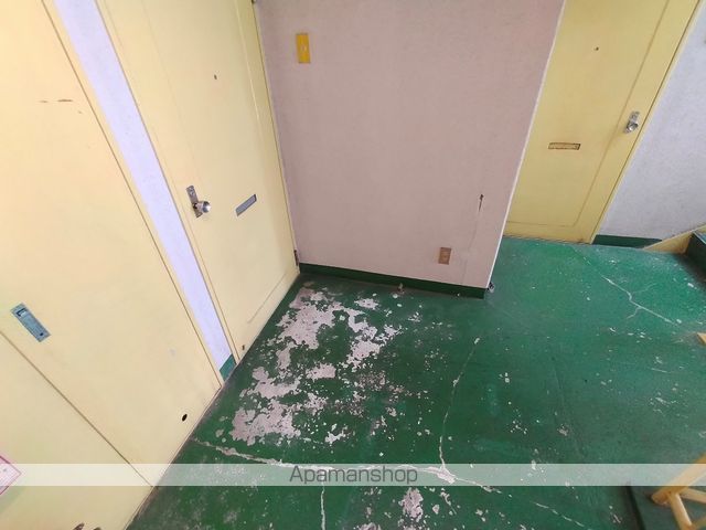 ロビー　ロビー