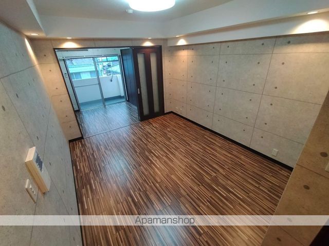 近鉄奈良線 布施駅 徒歩6分 7階建 築36年の内装写真