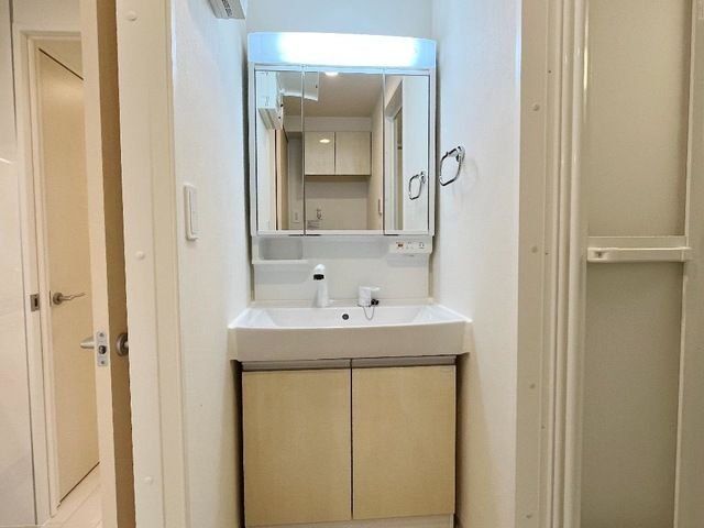アベリア コンフェッティの内装写真