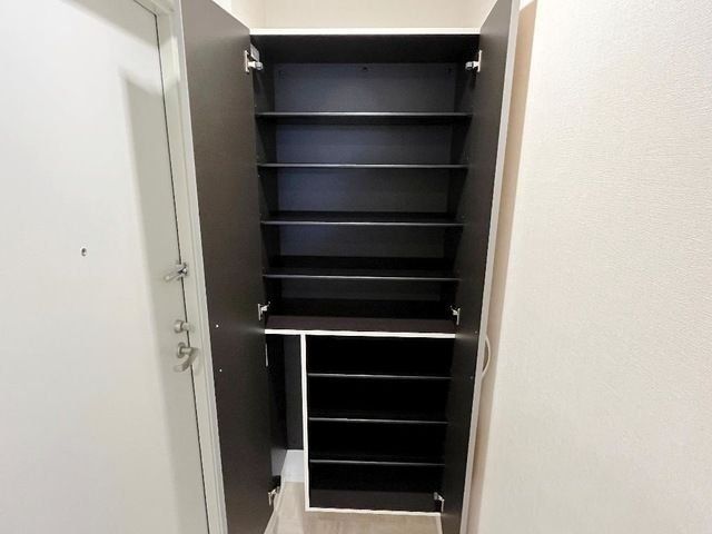 アベリア コンフェッティの内装写真