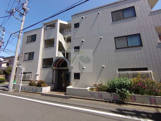 建物外観　鎌伊ハイツ
