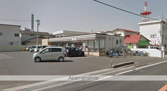 コンビニ　セブンイレブン（コンビニ）まで483m