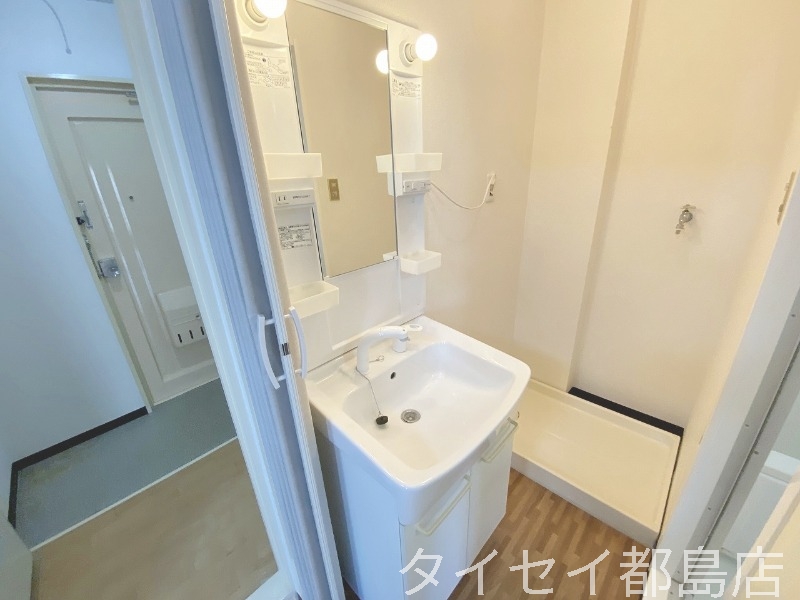 地下鉄谷町線 野江内代駅 徒歩5分 5階建 築38年の内装写真