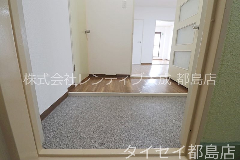 地下鉄谷町線 野江内代駅 徒歩5分 5階建 築38年の玄関写真