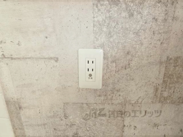 その他部屋・スペース　コンセント