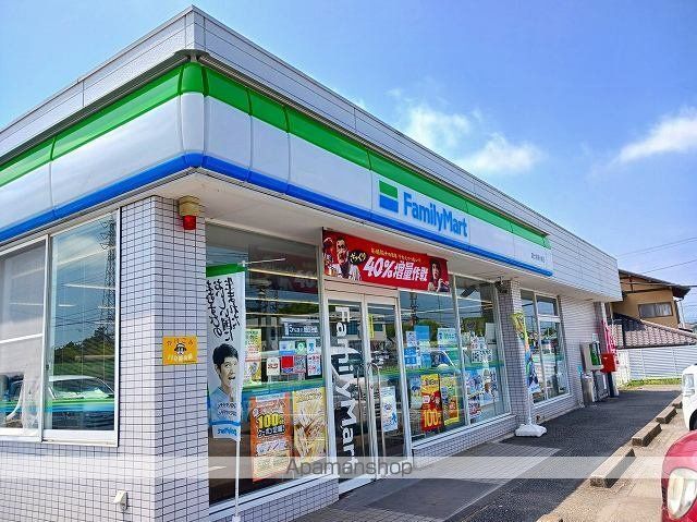 コンビニ　ファミリーマート富士宮東小泉店（コンビニ）まで240m