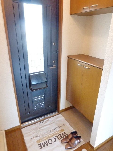 玄関　★玄関ホール・上下収納★