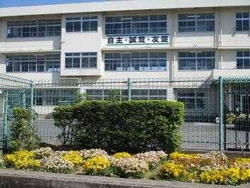 中学校　倉敷市立福田中学校（中学校）まで1729m