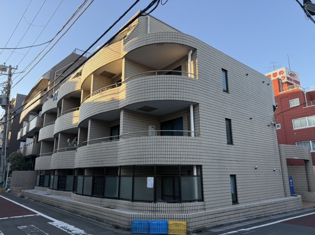 東急田園都市線 三軒茶屋駅 徒歩7分 築40年