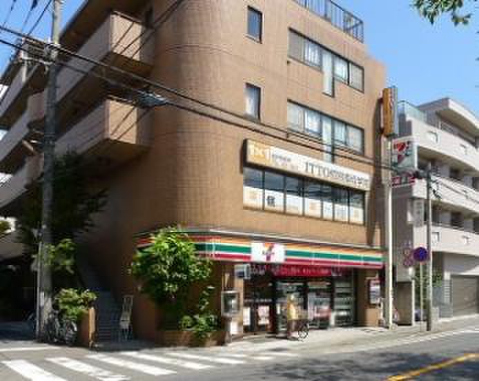 コンビニ　セブン‐イレブン 川崎登戸新町店（コンビニ）まで500m