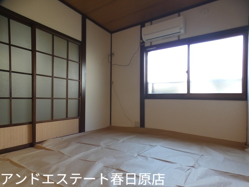 西鉄天神大牟田線 春日原駅 徒歩3分 2階建 築41年の居間写真