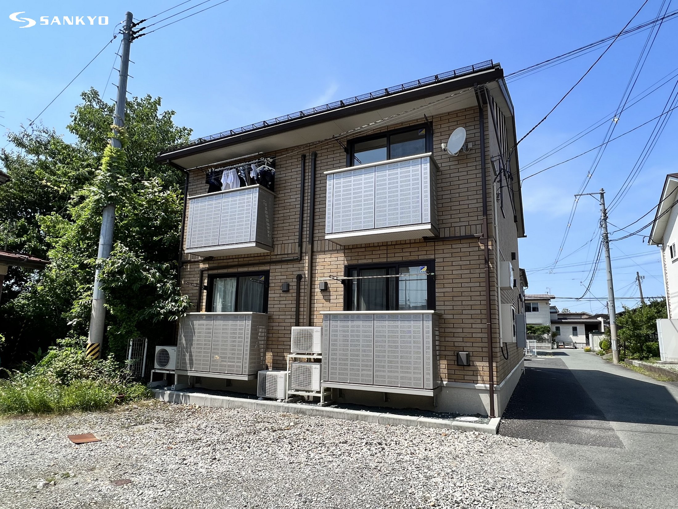 ショッピングセンター　お宝中古市場（ショッピングセンター）まで506m