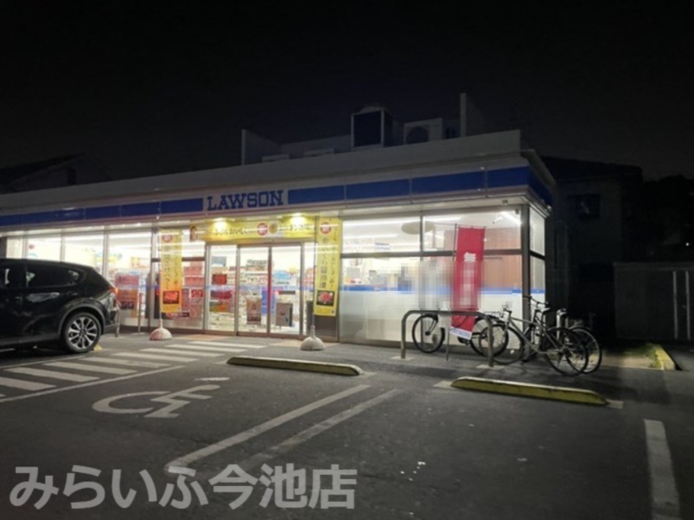 コンビニ　ローソン 千種楠元町店（コンビニ）まで351m