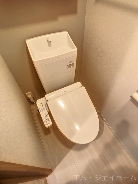 【大津市蓮池町のアパートのトイレ】