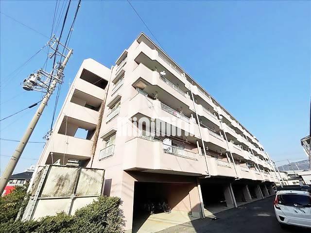 【サンハイツマンションの建物外観】