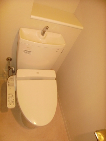 トイレ　同タイプ1F参考写真