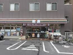 コンビニ　セブンイレブン板橋成増3丁目店（コンビニ）まで195m
