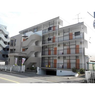 八王子市滝山町のマンションの建物外観