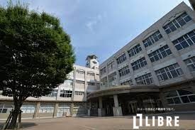 【福生市大字熊川のアパートの高校・高専】