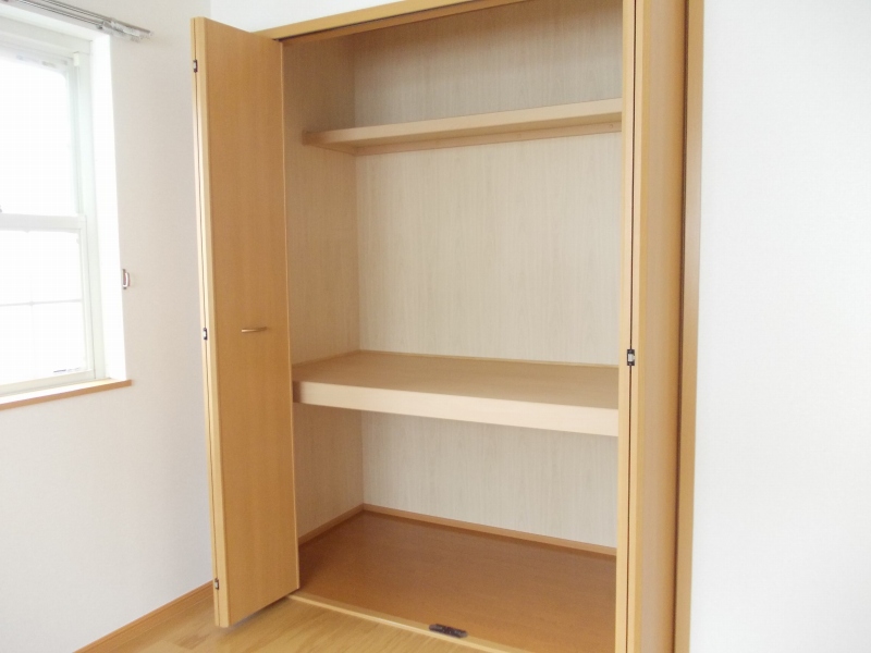 収納　大きな収納で荷物もすっきり片付きます。