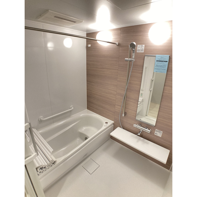 バス・シャワールーム　別部屋参考写真