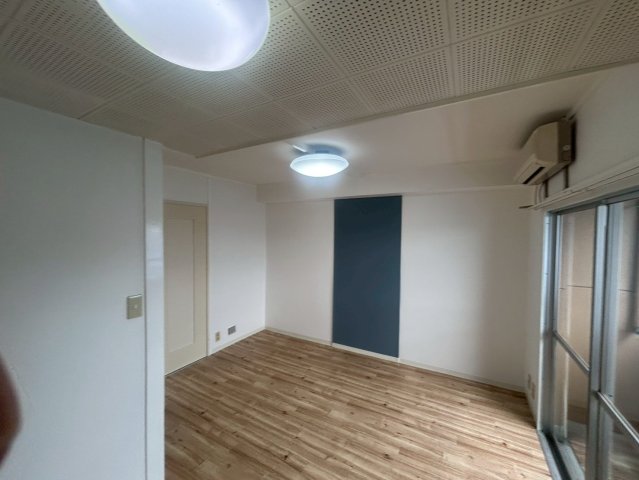 居室・リビング　七福ビル