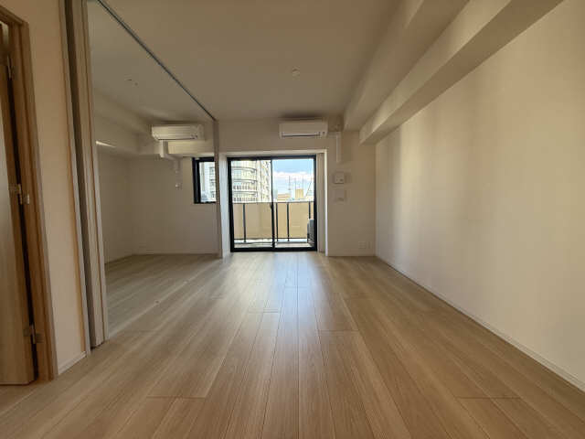 居室・リビング　1005と同タイプ