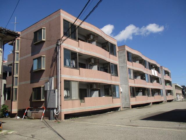 建物外観　アネシス２４外観です！全室南東向き！