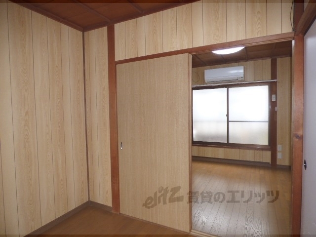 居室・リビング　洋室