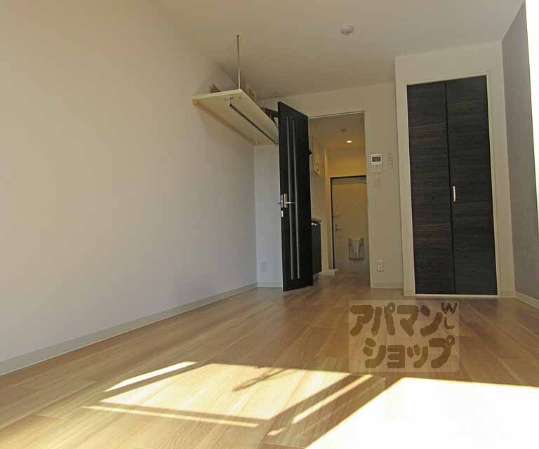 居室・リビング　広めの一部屋！