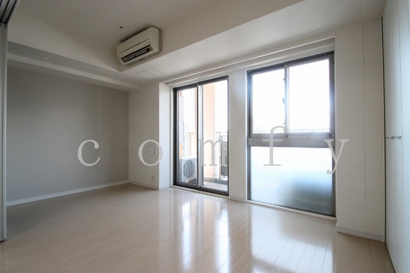 その他部屋・スペース　アクセントクロスがお洒落な洋室