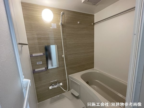 バス・シャワールーム　雨の日でも安心の浴室乾燥機付きです♪