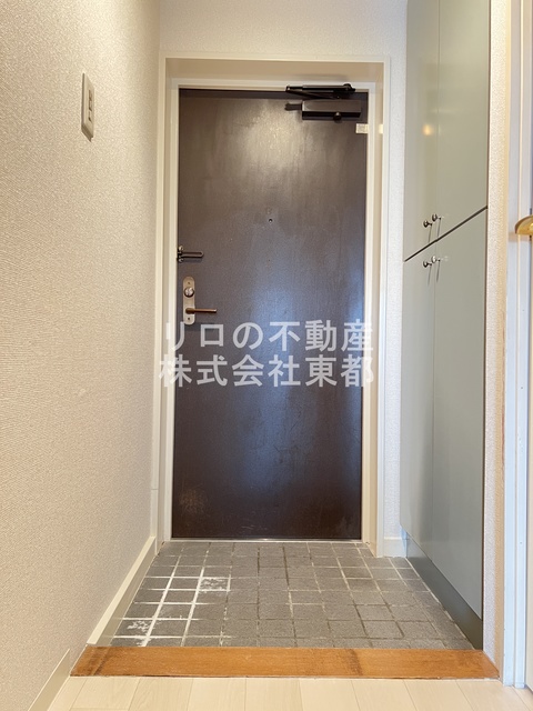 玄関　すっきりシンプルな玄関スペースです！