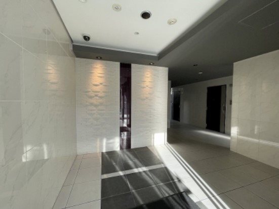 エントランス　★見学予約受付中★