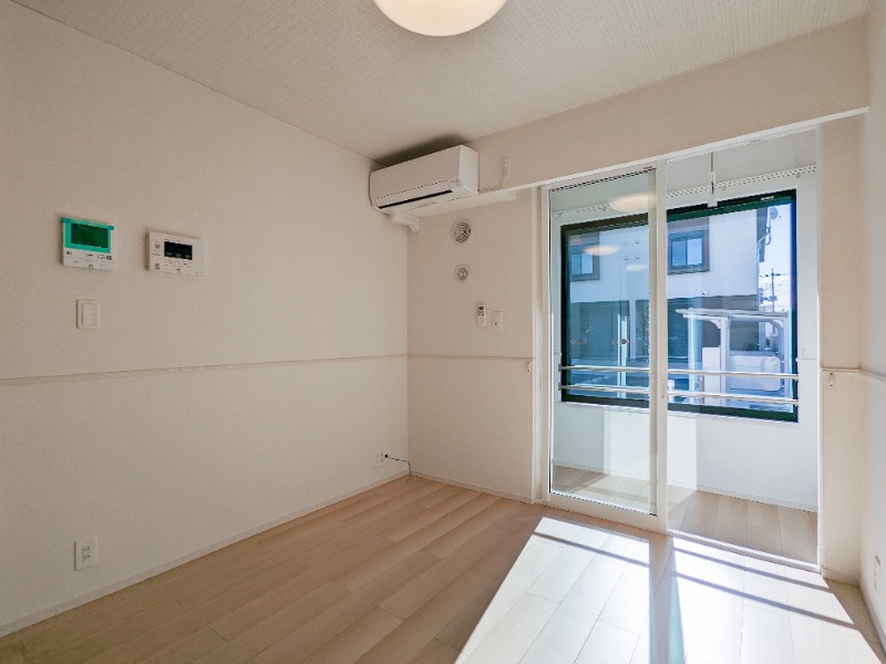 居室・リビング　図面と現状に相違がある場合には現状を優先