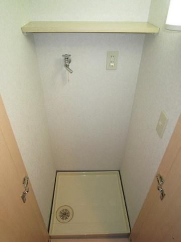 居室・リビング　☆室内洗濯機置場★