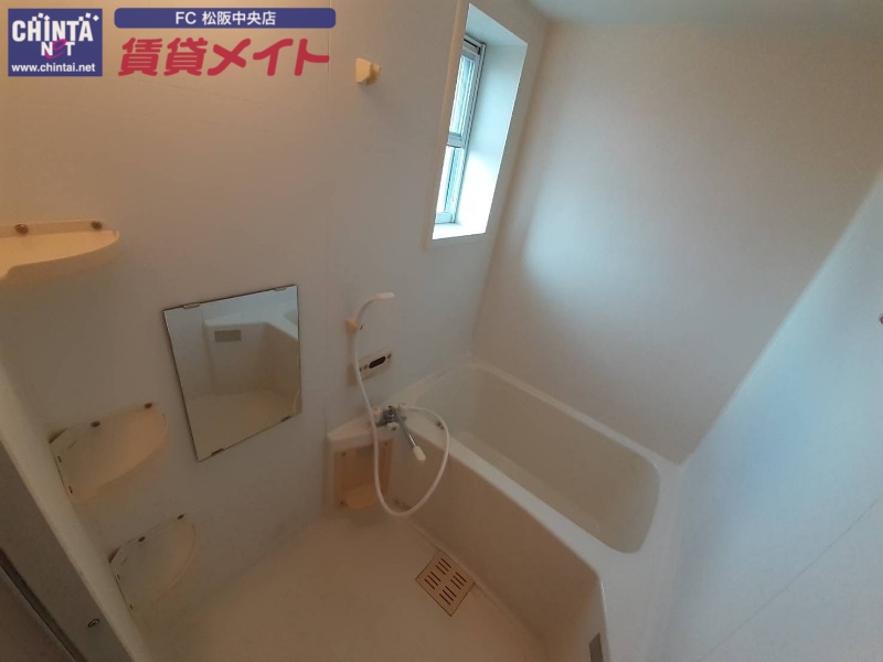 バス・シャワールーム　同型参考写真