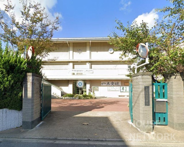 中学校　京都市立西院中学校（中学校）まで450m