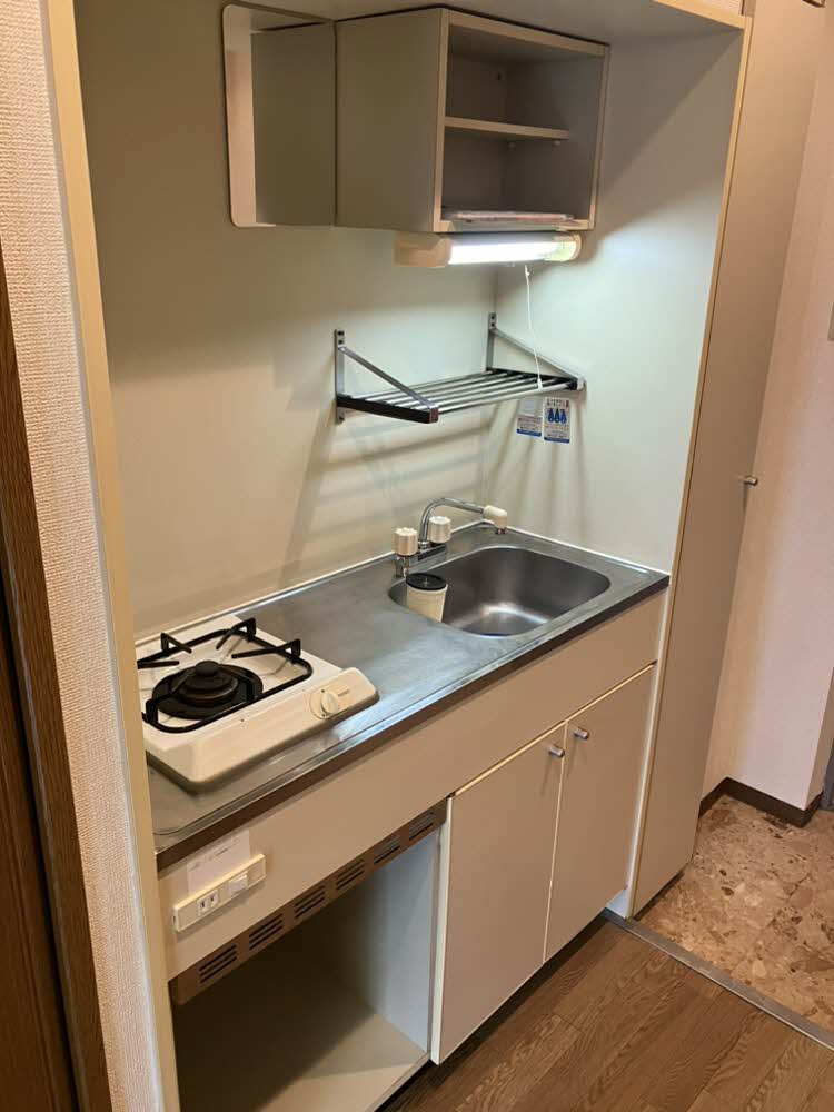 近鉄奈良線 菖蒲池駅 徒歩5分 5階建 築28年のキッチン写真