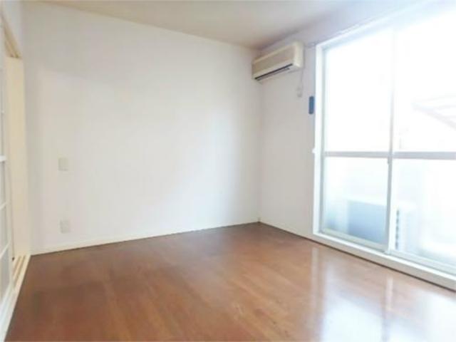 居室・リビング　日当たり良好です